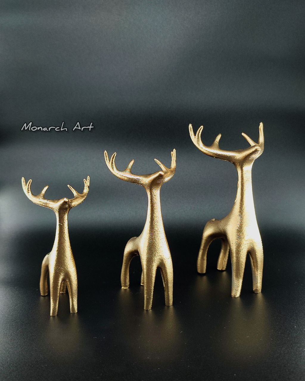 3’lü Geyik Figürü Biblo Seti - Modern Altın Ev ve Ofis Dekorasyon Objesi