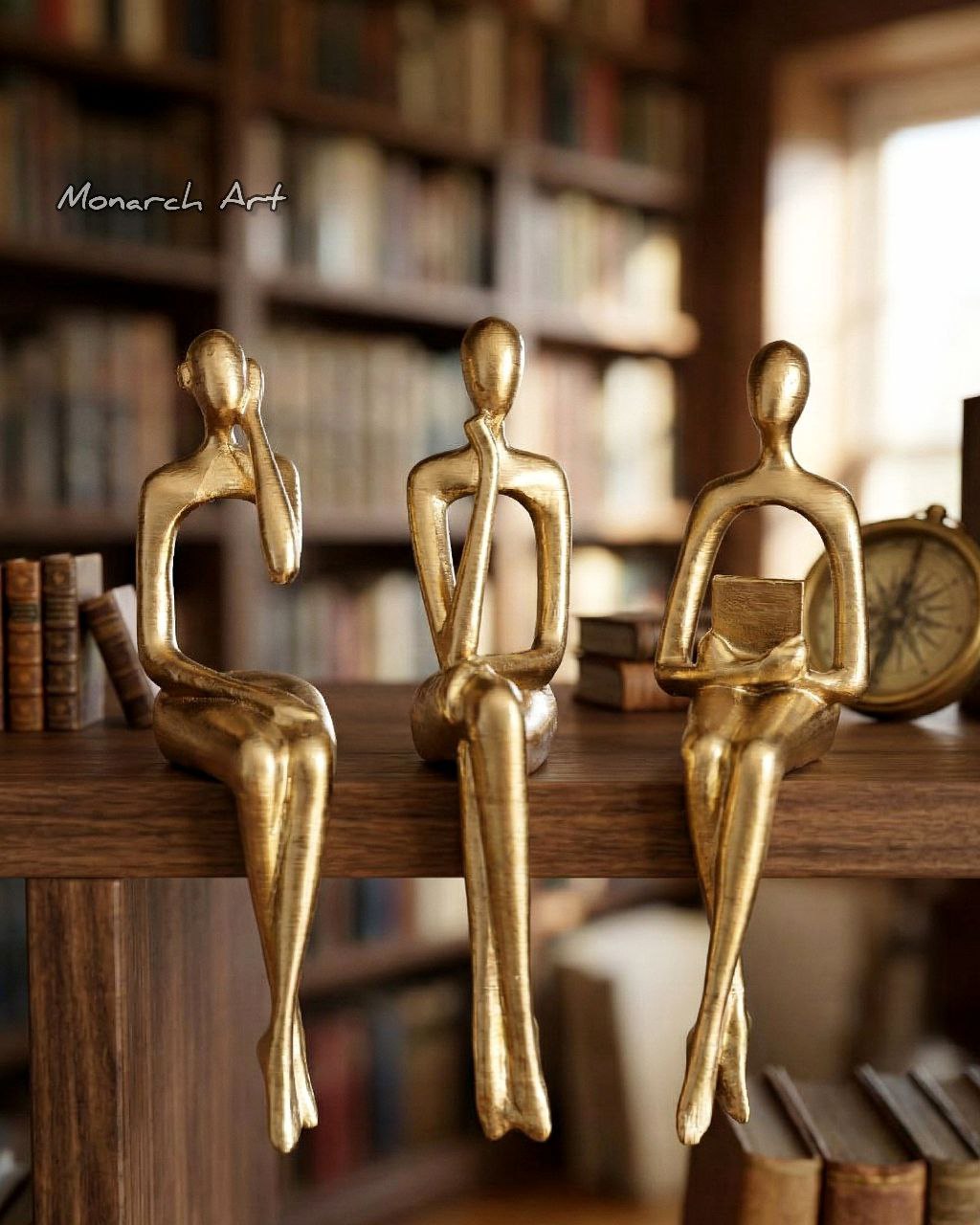 3’lü Entelektüel Figür Seti - Düşünen, Kitap Okuyan ve Müzik Dinleyen Gold Biblo - Modern Ev ve Ofis Dekorasyon Objesi (10 Cm)